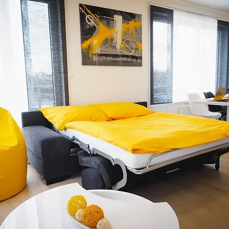 V Haji 1 Apartment