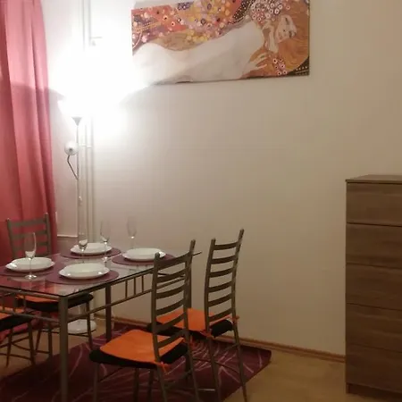 Apartment On Opletalova 917/9