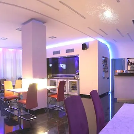 Hotel Relax