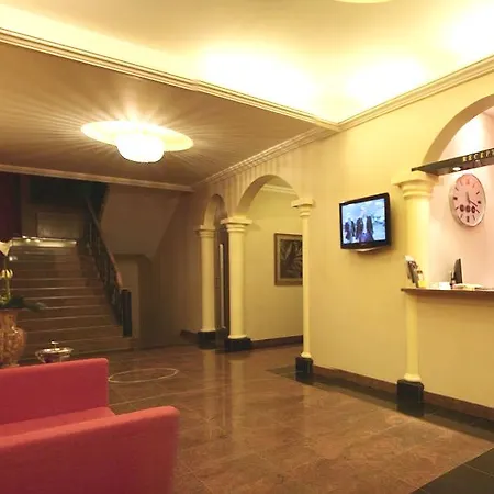 Relax Hotel
