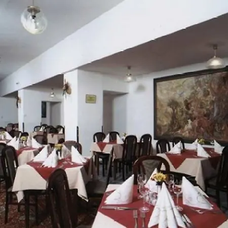 Axa Hotel