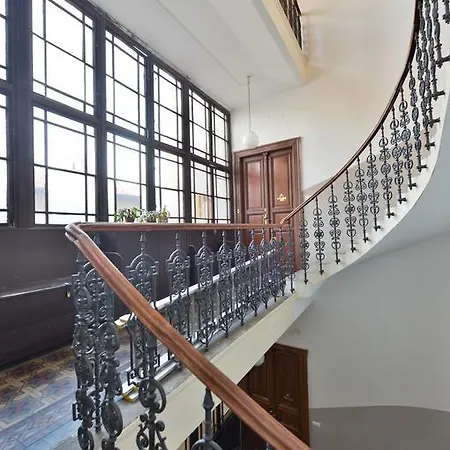 Amazing Charles Bridge Apartment Prague