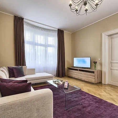 Apartment Maiselova 5