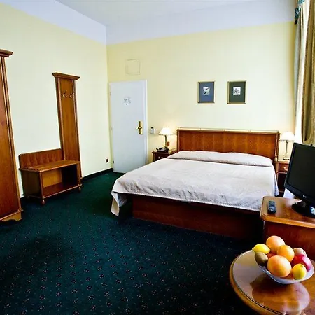 William Hotel 3*