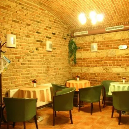 Hotel Alton 3*