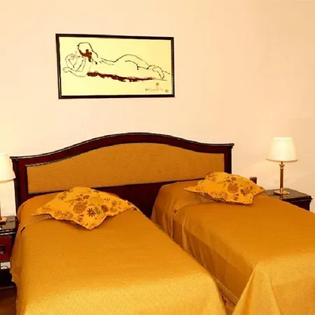 Elysee Szálloda 4*