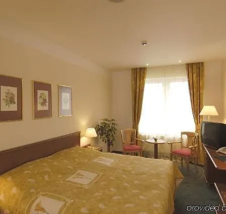 Ea Rokoko Hotel