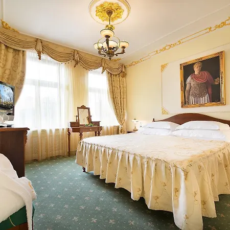 Hotel General Boutique & Wellness 5*