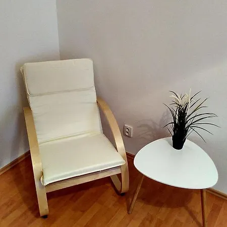 Cozy Palmovka Apartment Prague