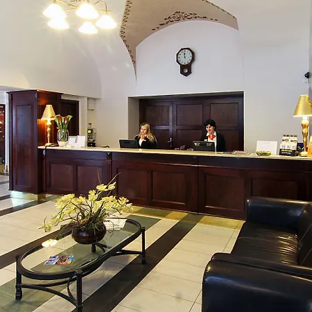 Szálloda Michelangelo Grand 5*