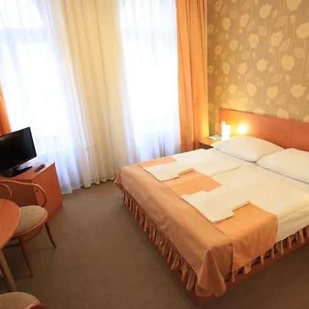 Novomestsky Szálloda 3*