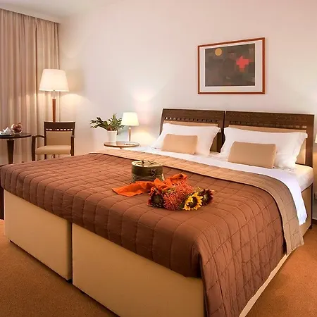 Clarion Old Town Szálloda 4*
