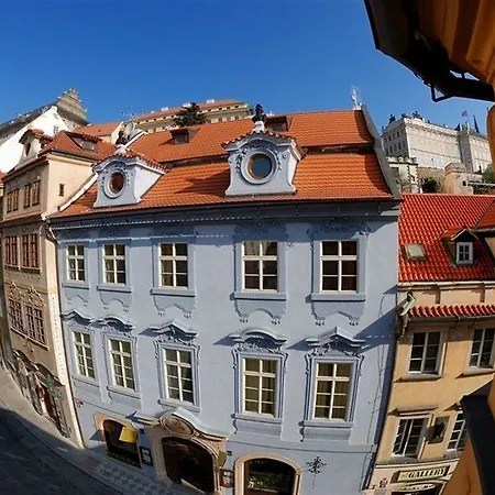 Apartment U Zlate Podkovy