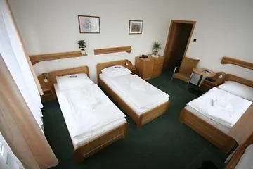 Otel Otar 3*
