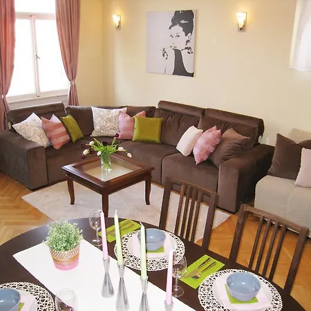 Havelska Apartment