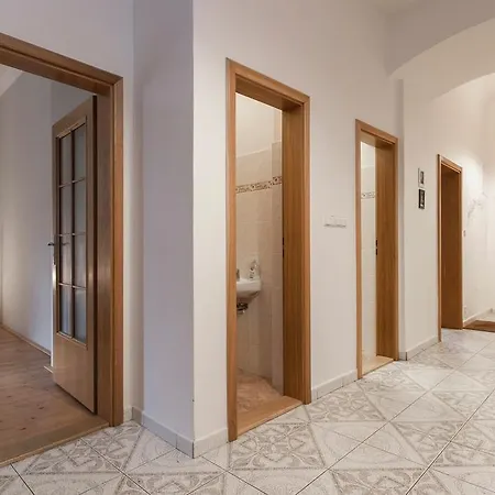 Zuzana Apartment