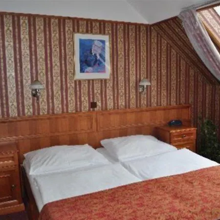 Old 3* Prague