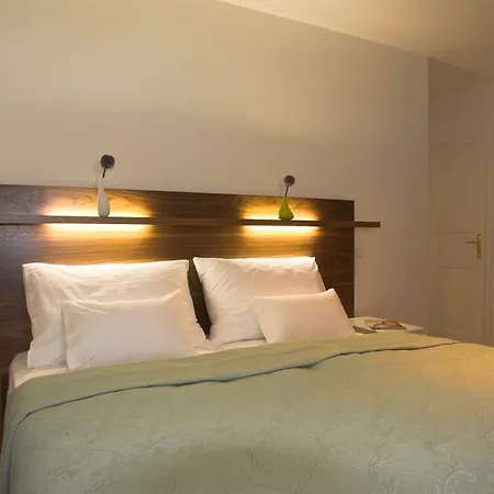 Karlova Apartment