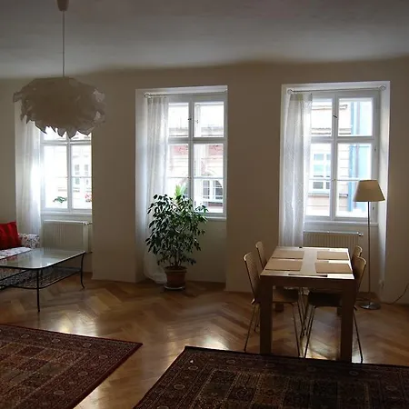 Trziste Apartment