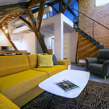 Apartment At The Blue Duckling Prague