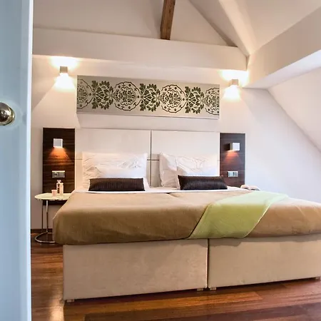 Karolina Apartment