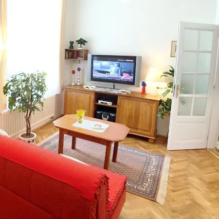 Charles Bridge Premium Residence 4* Prague