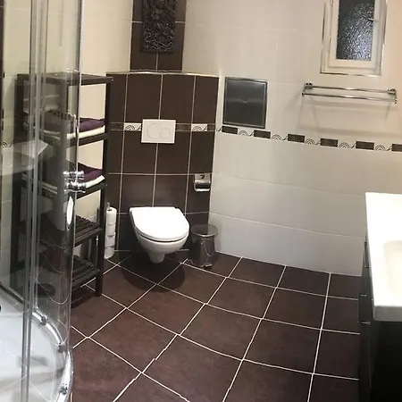 & Restaurant Tkalcovsky Dvur * Πράγα