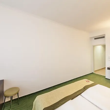 Vitkov Hotel 4*