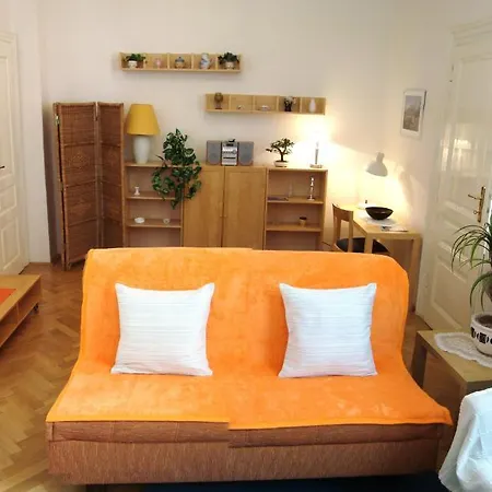 Charles Bridge Premium Residence 4*