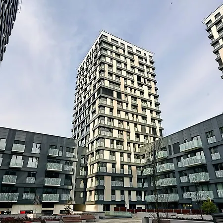 006 Angel Apartment *