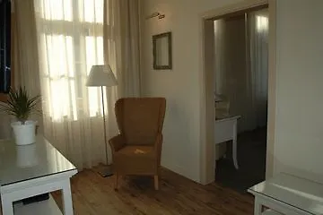فندق يونيتاس براغ