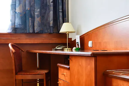 Olympik Hotel 4*