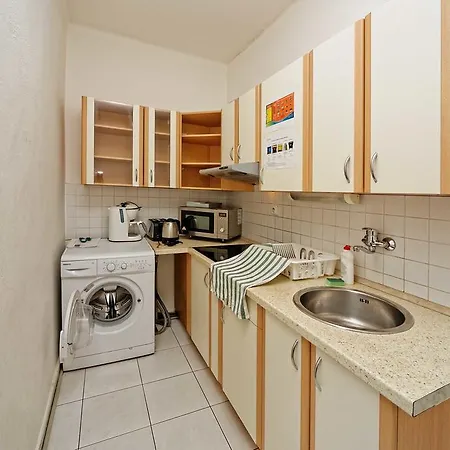 Apartment Safarikova *