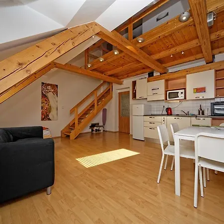 Apartment Safarikova Prague