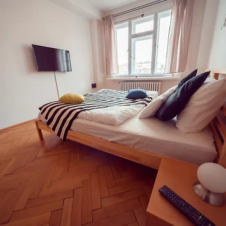 Apartment Falcon Street No.72 Prague