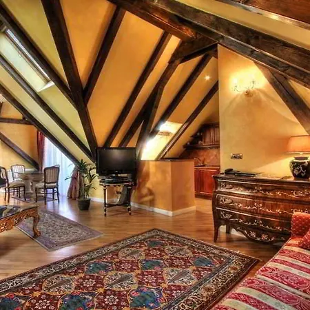 Alchymist Nosticova Palace 5*