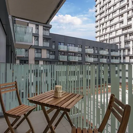 Apartment Olsanska Flat With Balcony