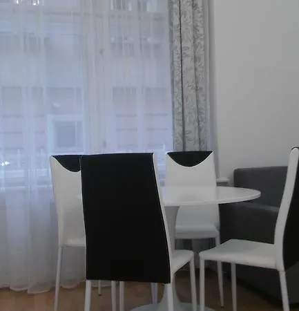 Apartment Reznicka 3 Prague