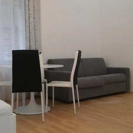 Reznicka 3 * Prague
