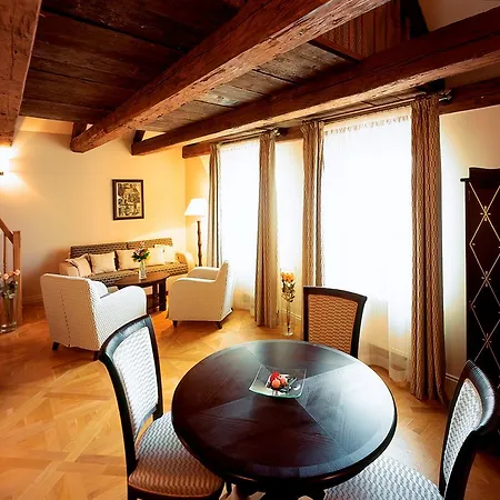 Bijou De 4* Praha
