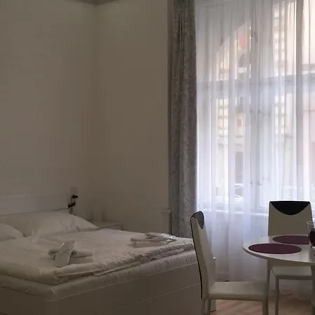 Apartment Reznicka 3 Prague