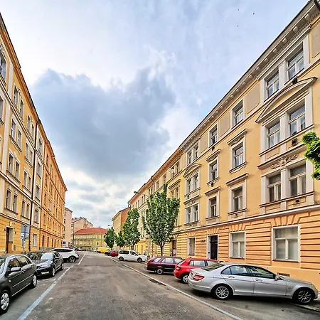Apartment Borivojova 50
