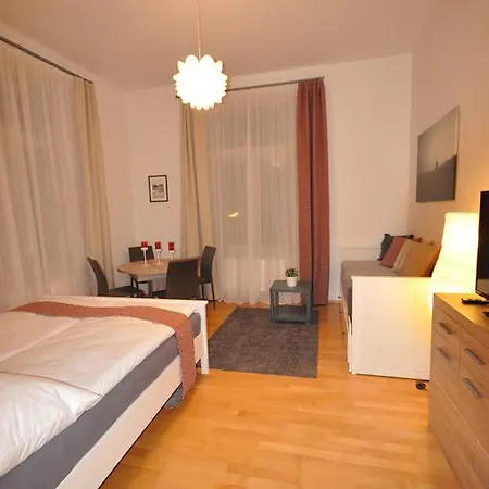 Apartment Husitska Prague
