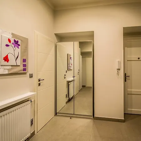 Bourgeois In Cultural Heritage Building By Ruterra