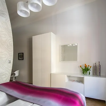 Bourgeois In Cultural Heritage Building By Ruterra Prague