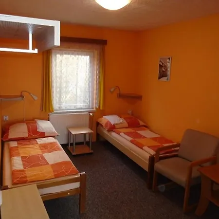 Vendégház Dobroucky 2*