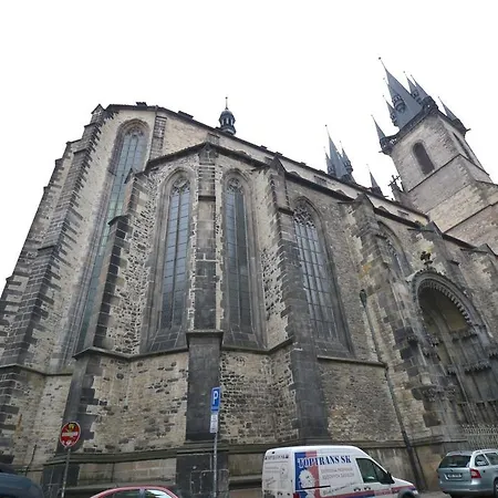Cozy Flat By The Astronomical Clock Apartment *