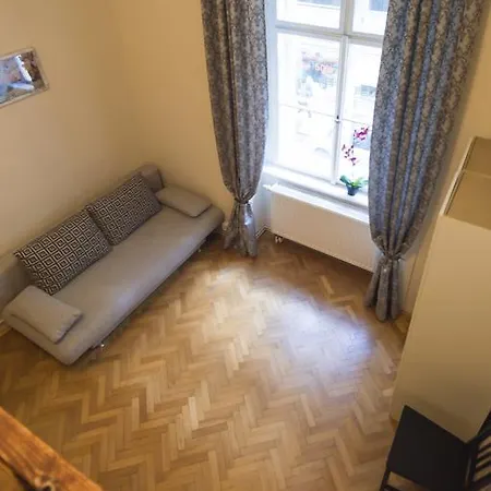 Modern Perlova Apartment Prague