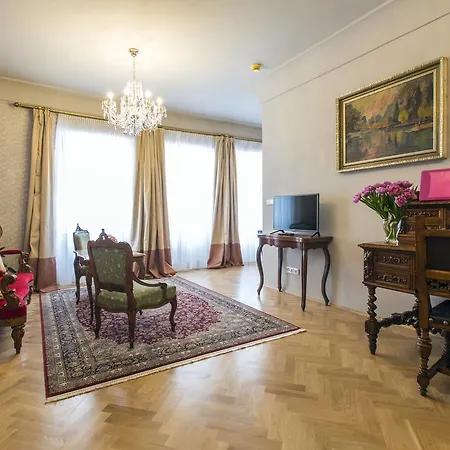 Boutique Constans 4* Prága