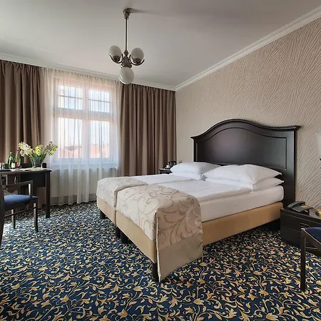 Ea Royal Esprit 4*